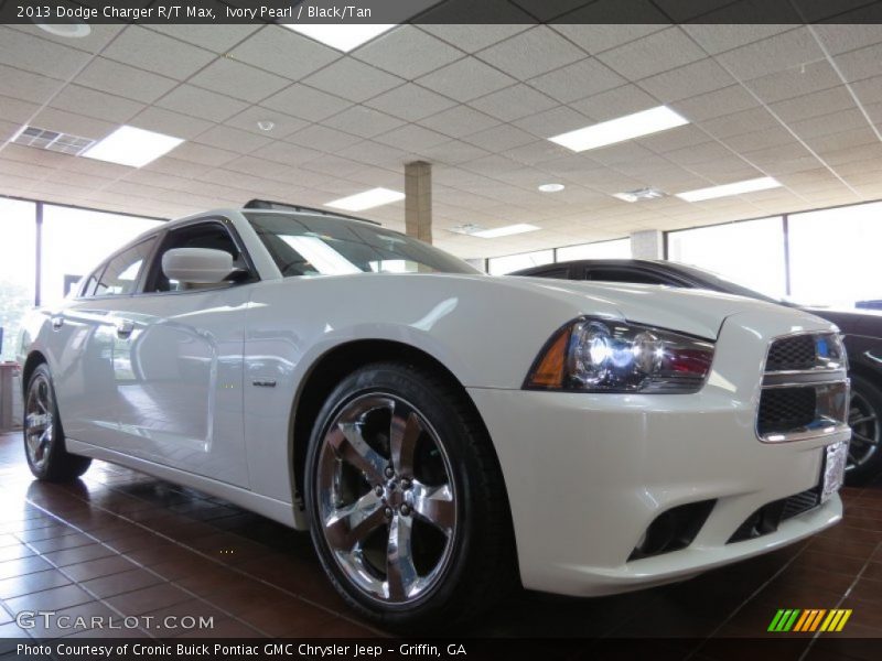 Ivory Pearl / Black/Tan 2013 Dodge Charger R/T Max