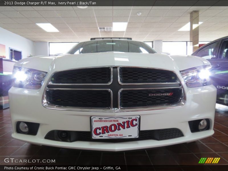 Ivory Pearl / Black/Tan 2013 Dodge Charger R/T Max