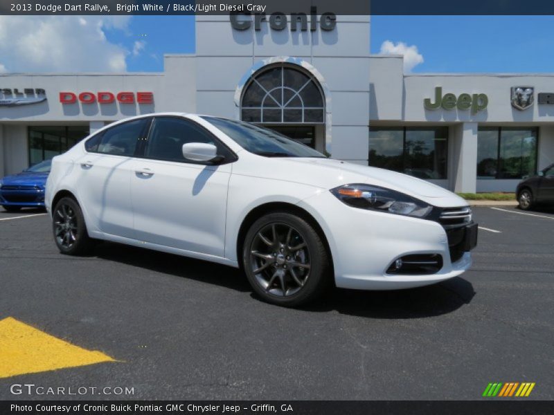 Bright White / Black/Light Diesel Gray 2013 Dodge Dart Rallye
