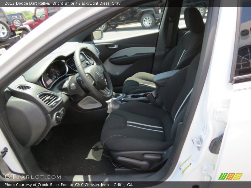 Bright White / Black/Light Diesel Gray 2013 Dodge Dart Rallye