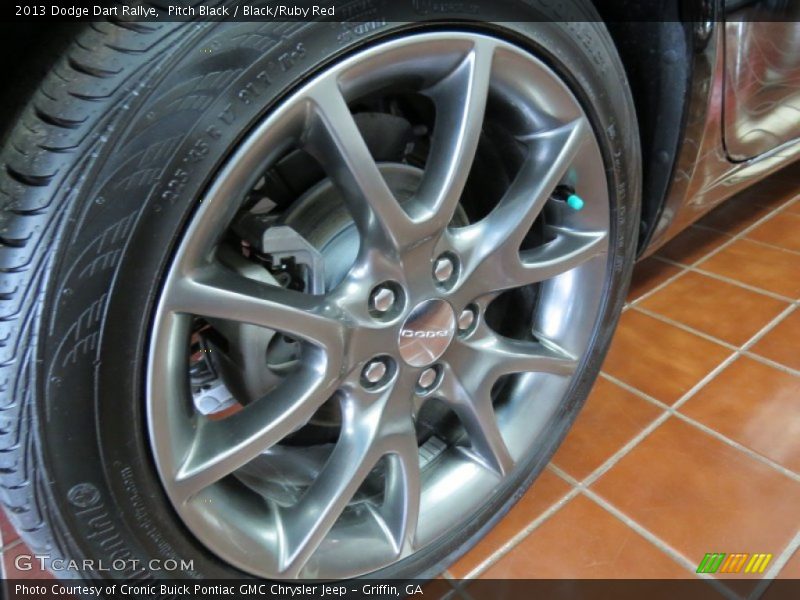 Pitch Black / Black/Ruby Red 2013 Dodge Dart Rallye