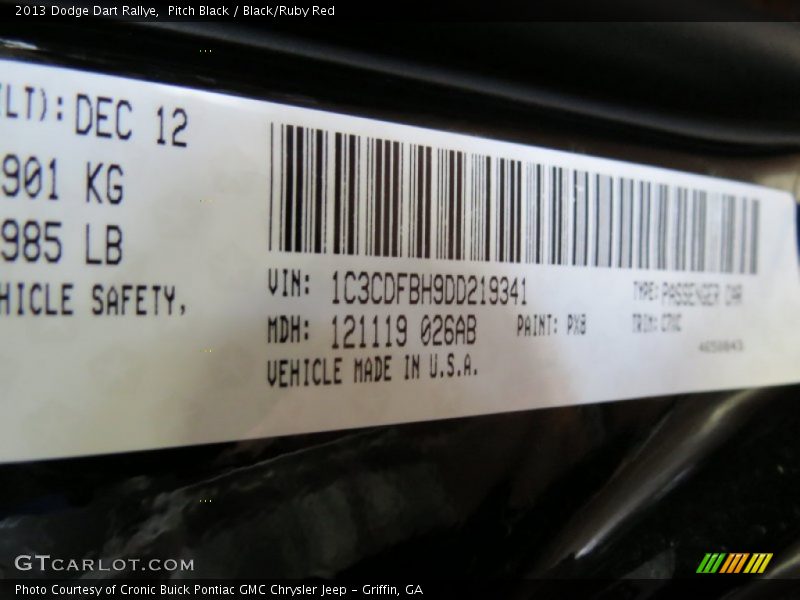 Pitch Black / Black/Ruby Red 2013 Dodge Dart Rallye