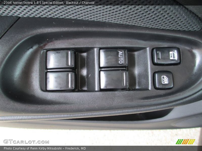 Blackout / Charcoal 2006 Nissan Sentra 1.8 S Special Edition
