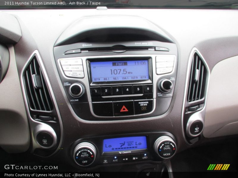 Ash Black / Taupe 2011 Hyundai Tucson Limited AWD