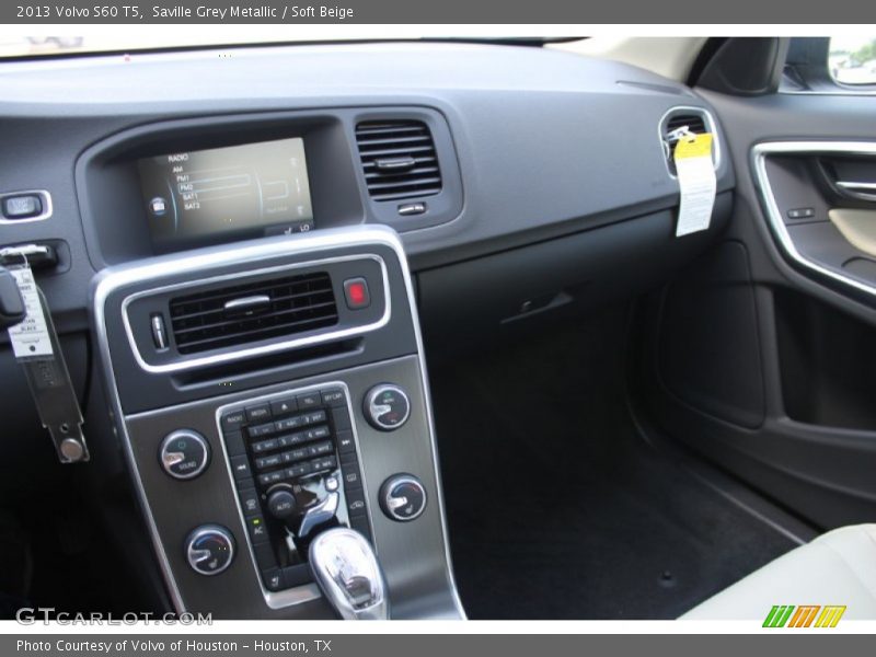 Saville Grey Metallic / Soft Beige 2013 Volvo S60 T5