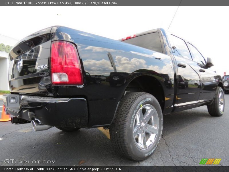 Black / Black/Diesel Gray 2013 Ram 1500 Express Crew Cab 4x4