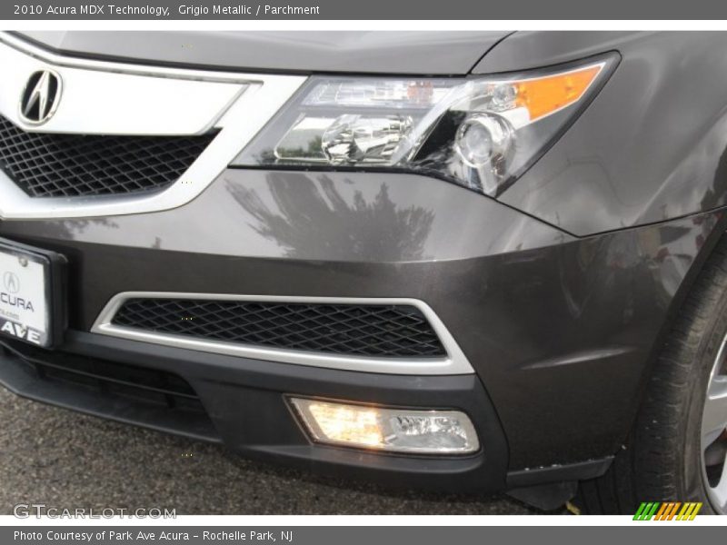 Grigio Metallic / Parchment 2010 Acura MDX Technology