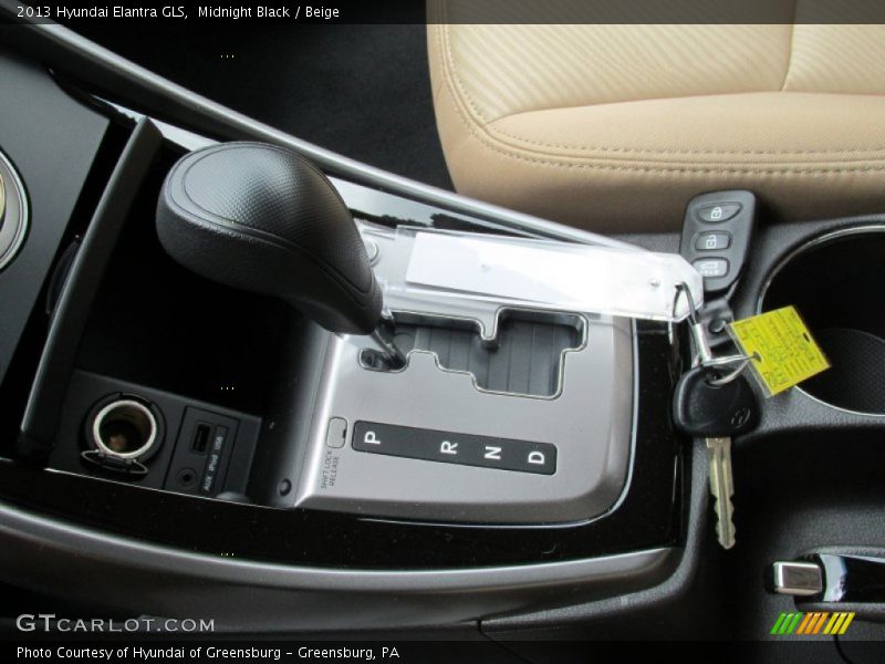 Midnight Black / Beige 2013 Hyundai Elantra GLS