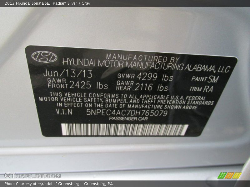 Radiant Silver / Gray 2013 Hyundai Sonata SE