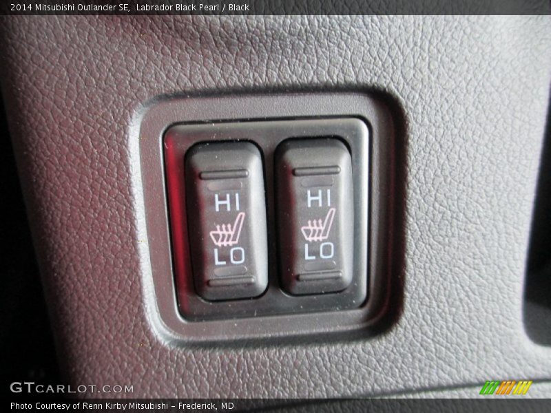 Controls of 2014 Outlander SE