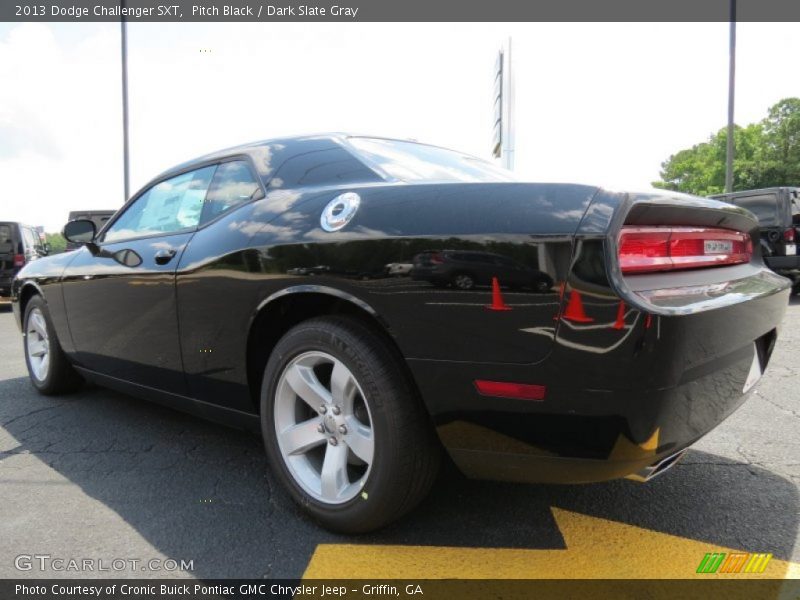 Pitch Black / Dark Slate Gray 2013 Dodge Challenger SXT