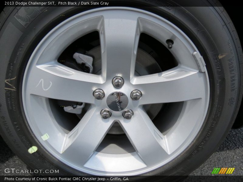 Pitch Black / Dark Slate Gray 2013 Dodge Challenger SXT