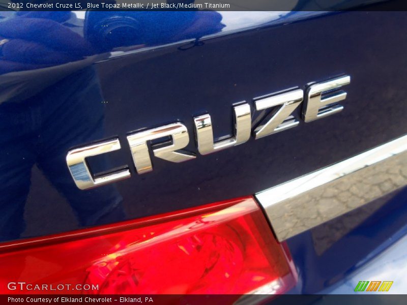 Blue Topaz Metallic / Jet Black/Medium Titanium 2012 Chevrolet Cruze LS