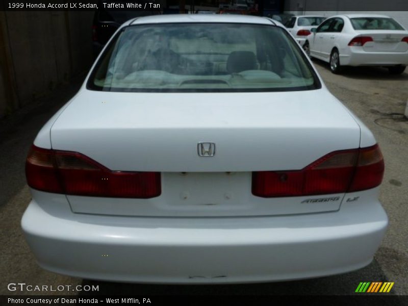 Taffeta White / Tan 1999 Honda Accord LX Sedan