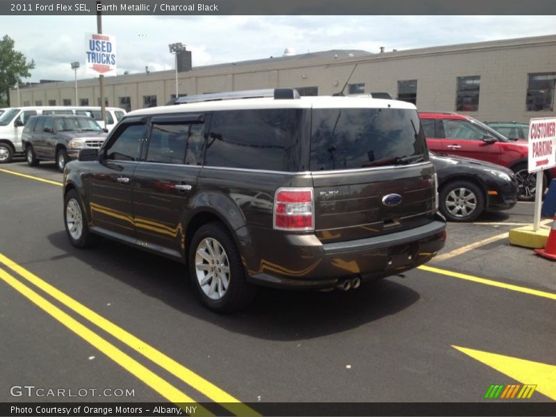 Earth Metallic / Charcoal Black 2011 Ford Flex SEL