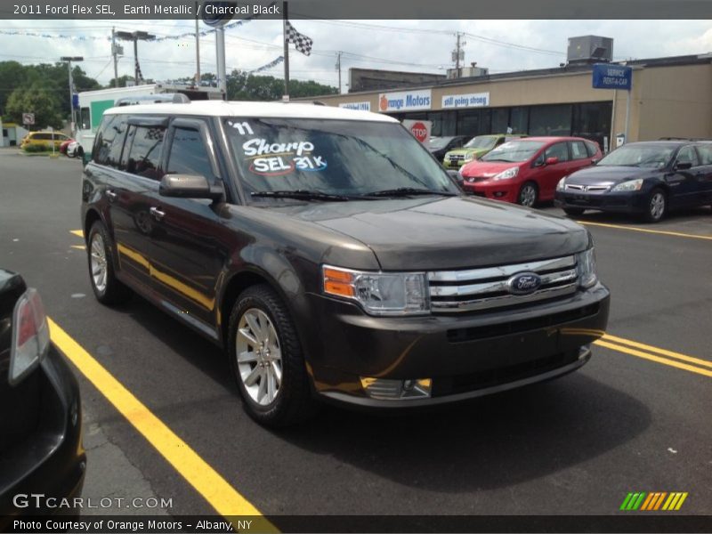 Earth Metallic / Charcoal Black 2011 Ford Flex SEL