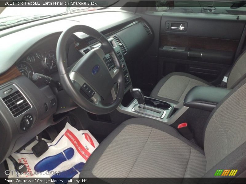 Earth Metallic / Charcoal Black 2011 Ford Flex SEL