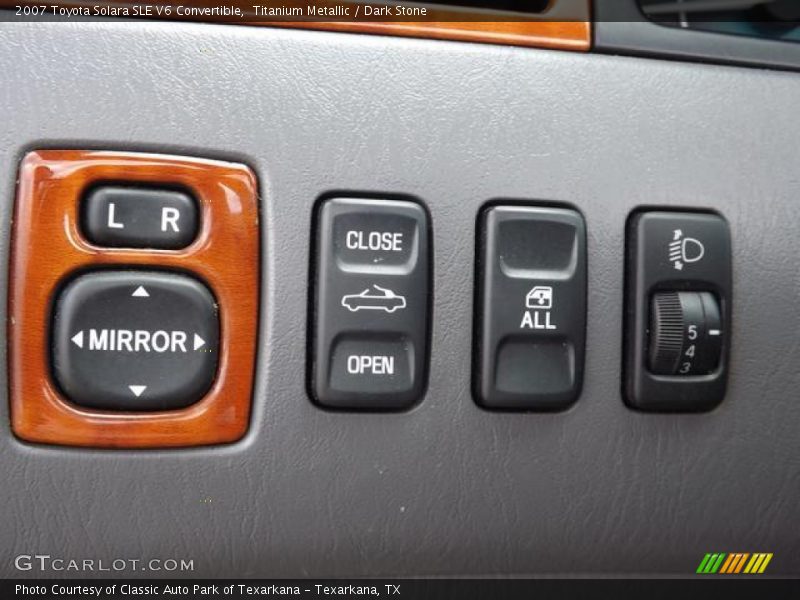 Titanium Metallic / Dark Stone 2007 Toyota Solara SLE V6 Convertible