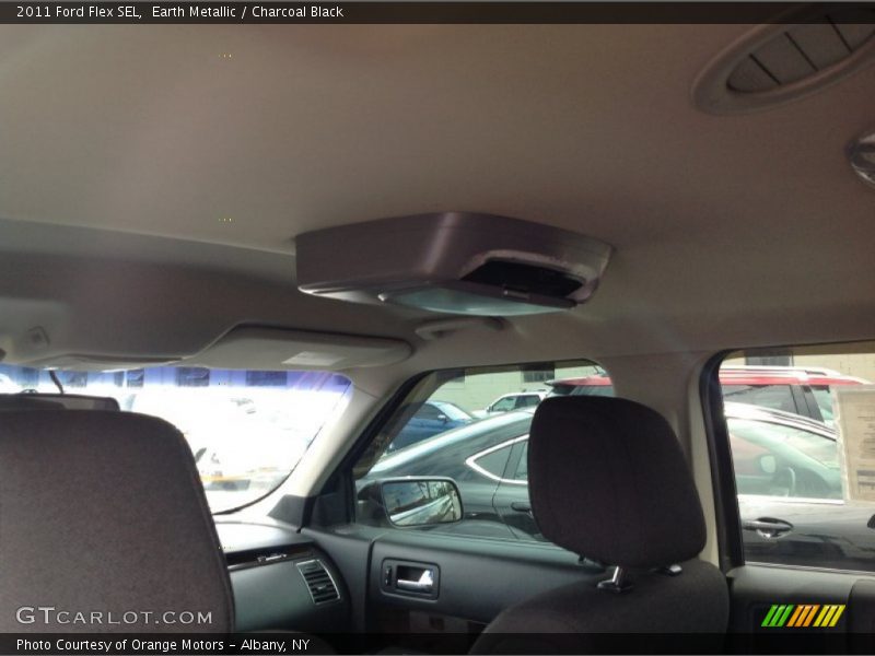 Earth Metallic / Charcoal Black 2011 Ford Flex SEL