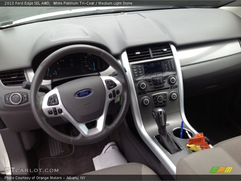White Platinum Tri-Coat / Medium Light Stone 2013 Ford Edge SEL AWD