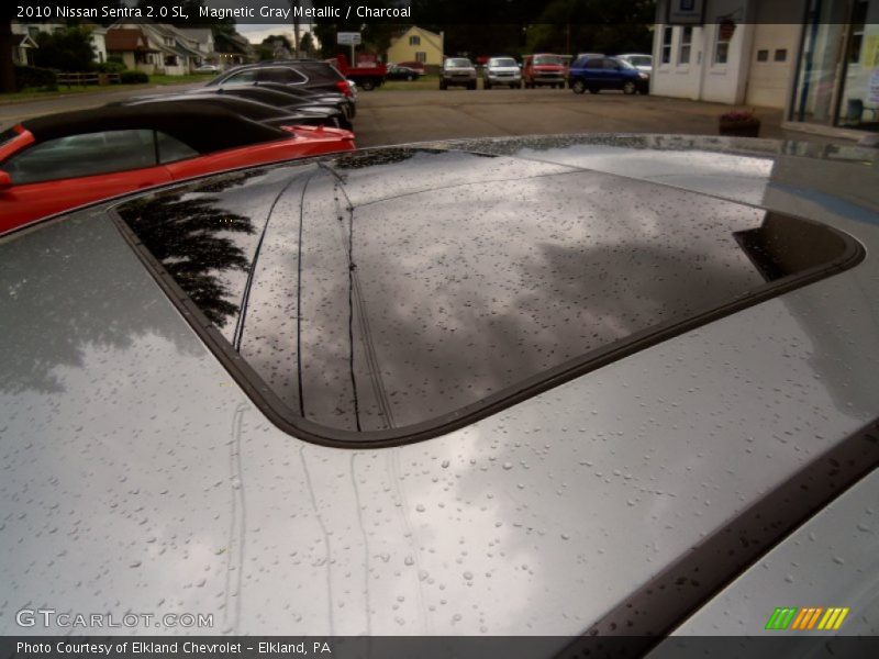 Magnetic Gray Metallic / Charcoal 2010 Nissan Sentra 2.0 SL