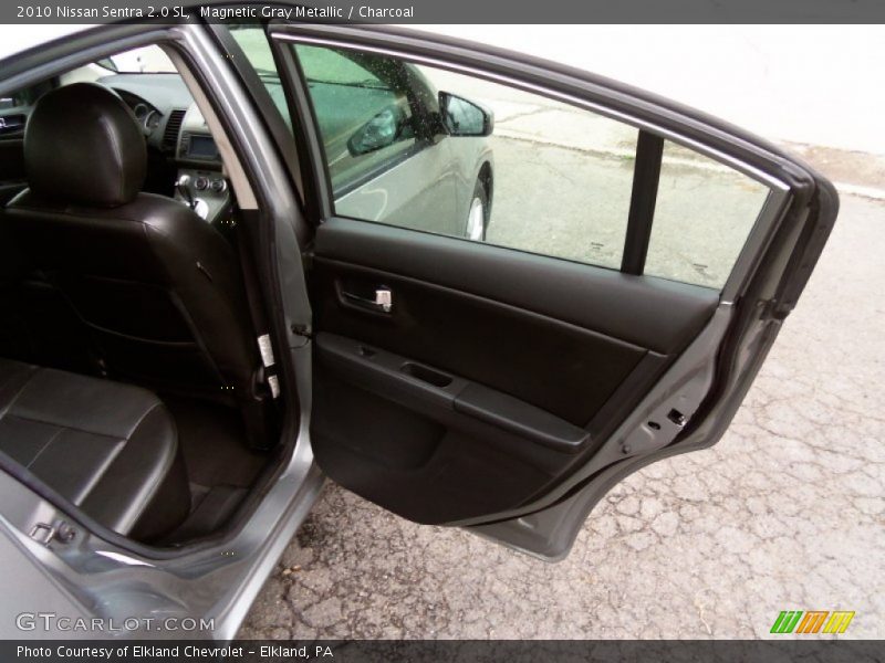 Magnetic Gray Metallic / Charcoal 2010 Nissan Sentra 2.0 SL