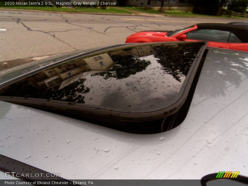 Magnetic Gray Metallic / Charcoal 2010 Nissan Sentra 2.0 SL