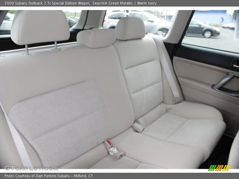 Seacrest Green Metallic / Warm Ivory 2009 Subaru Outback 2.5i Special Edition Wagon