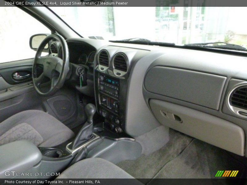 Liquid Silver Metallic / Medium Pewter 2004 GMC Envoy XL SLE 4x4