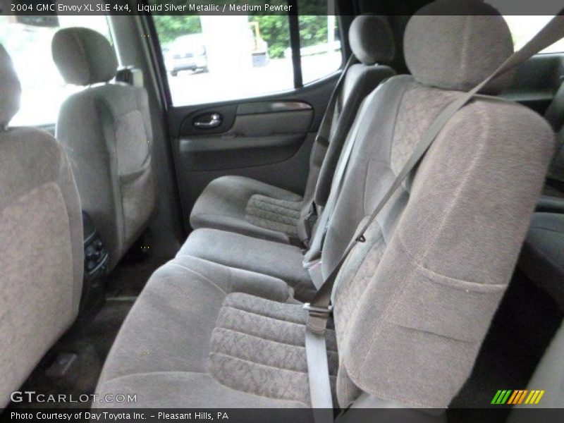 Liquid Silver Metallic / Medium Pewter 2004 GMC Envoy XL SLE 4x4