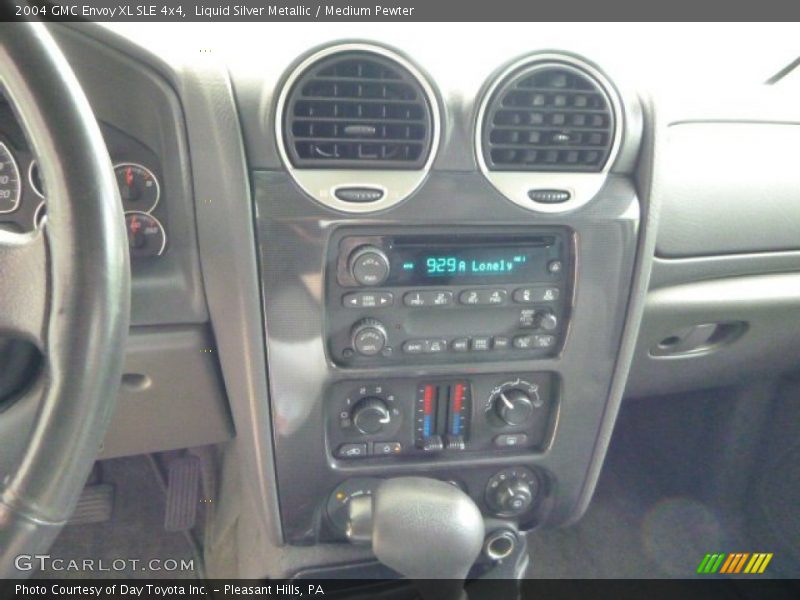 Liquid Silver Metallic / Medium Pewter 2004 GMC Envoy XL SLE 4x4