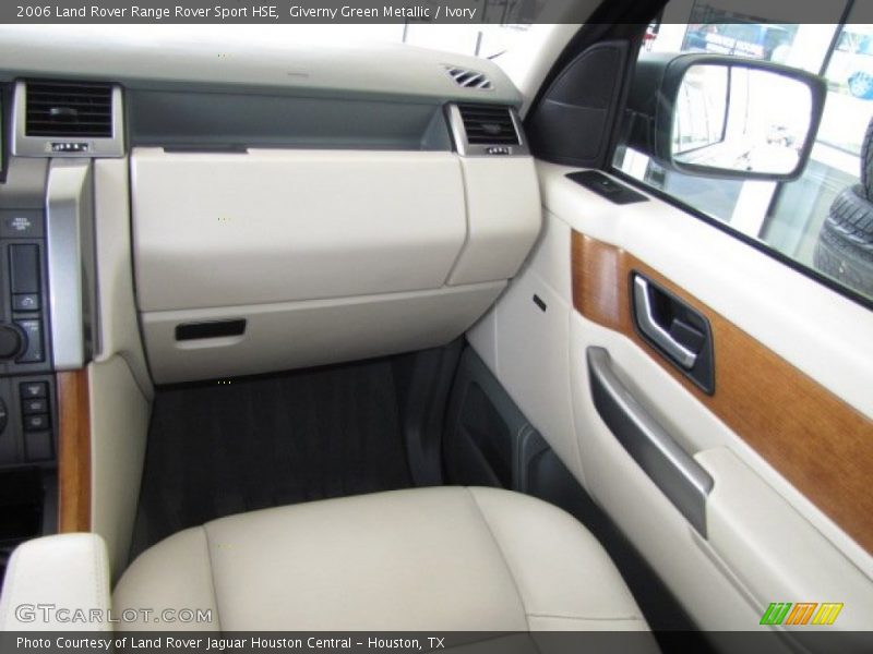 Giverny Green Metallic / Ivory 2006 Land Rover Range Rover Sport HSE