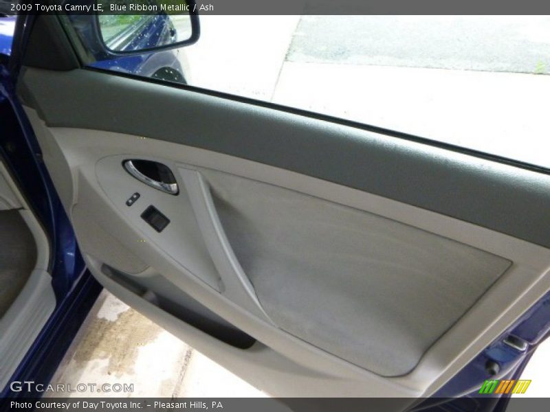 Blue Ribbon Metallic / Ash 2009 Toyota Camry LE