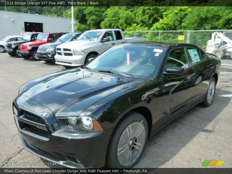 Pitch Black / Black 2013 Dodge Charger SXT Plus AWD