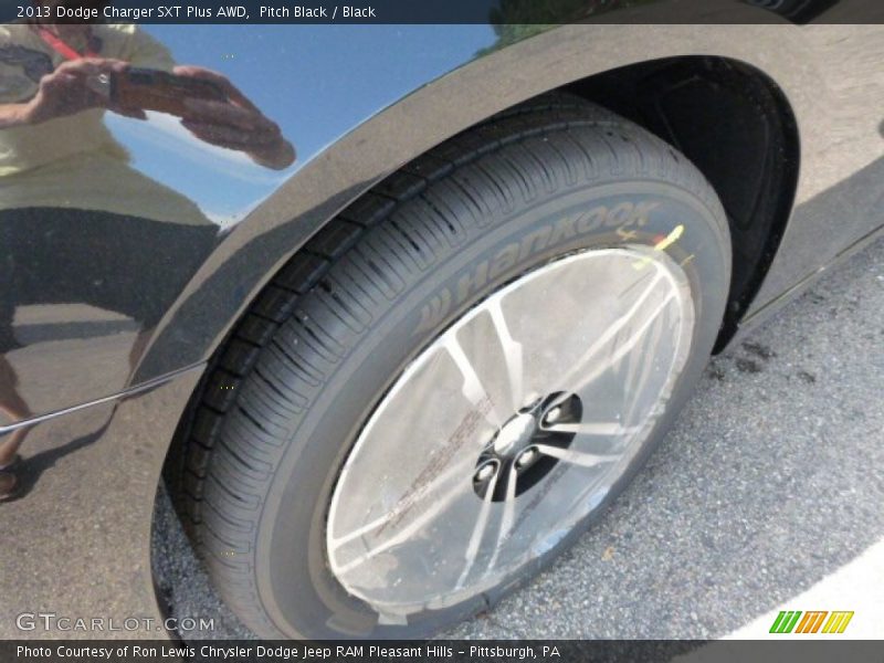 Pitch Black / Black 2013 Dodge Charger SXT Plus AWD