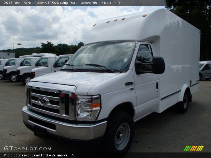 Oxford White / Medium Flint 2013 Ford E Series Cutaway E350 Moving Truck