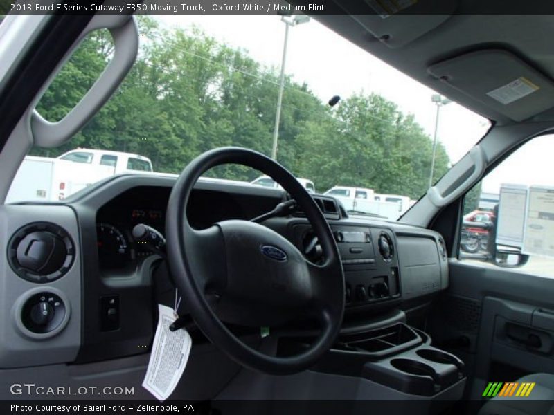 Oxford White / Medium Flint 2013 Ford E Series Cutaway E350 Moving Truck