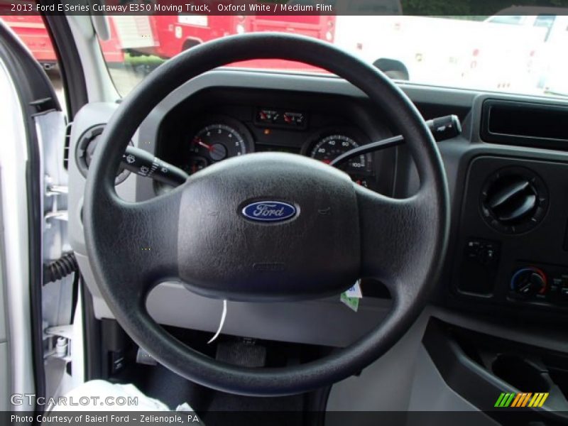 Oxford White / Medium Flint 2013 Ford E Series Cutaway E350 Moving Truck