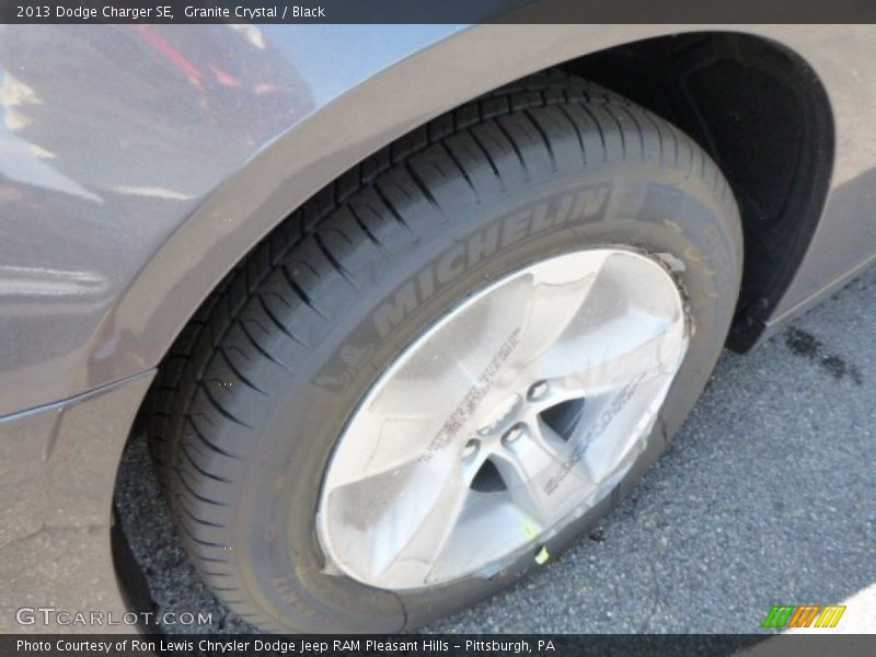 Granite Crystal / Black 2013 Dodge Charger SE