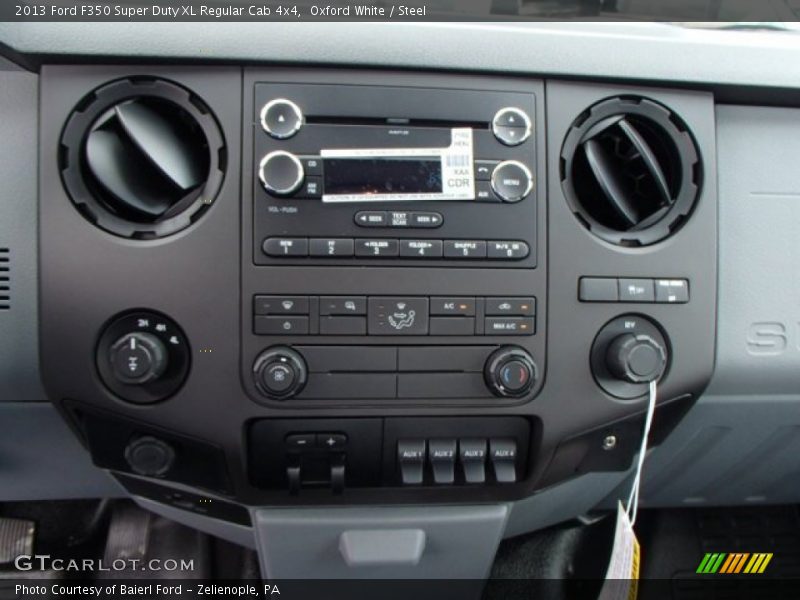 Controls of 2013 F350 Super Duty XL Regular Cab 4x4