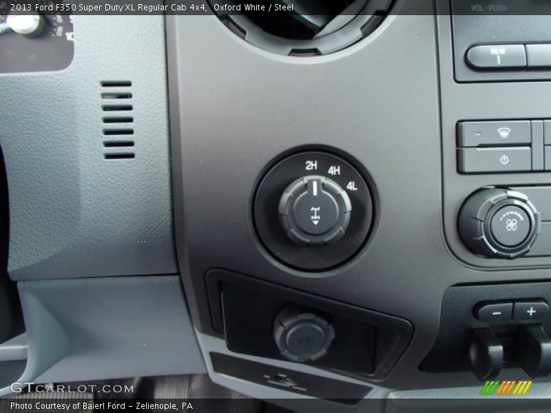 Controls of 2013 F350 Super Duty XL Regular Cab 4x4