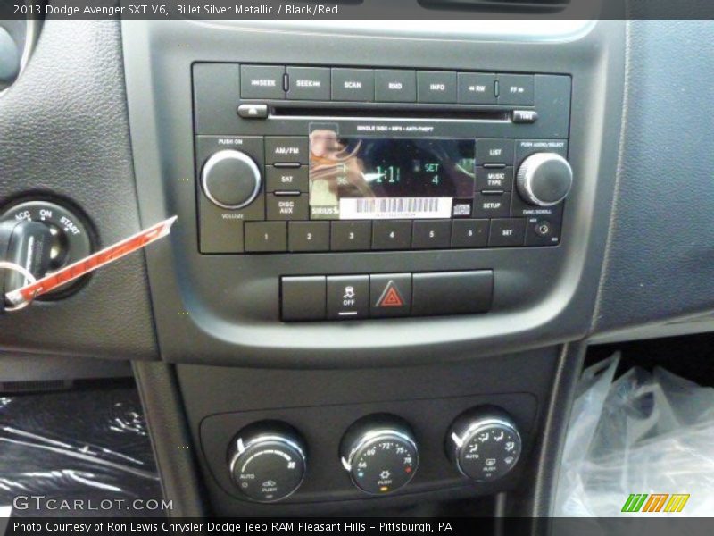 Billet Silver Metallic / Black/Red 2013 Dodge Avenger SXT V6