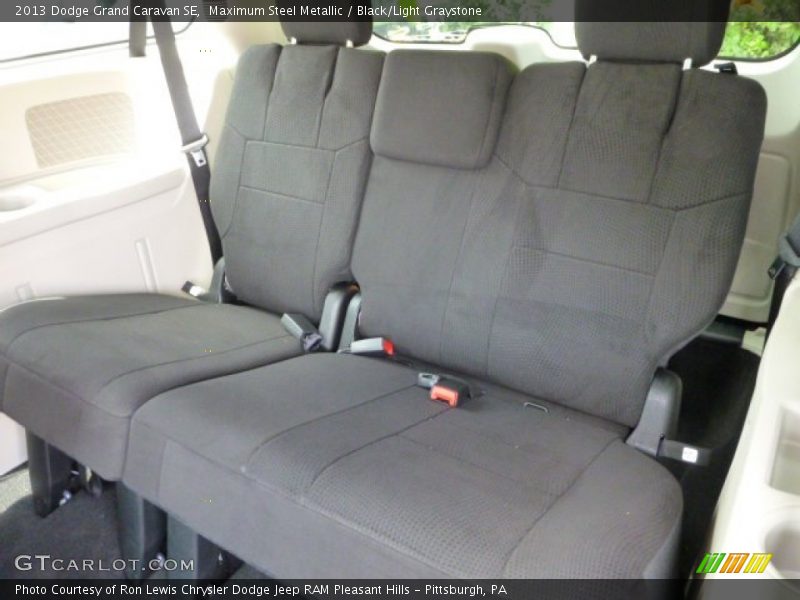 Maximum Steel Metallic / Black/Light Graystone 2013 Dodge Grand Caravan SE
