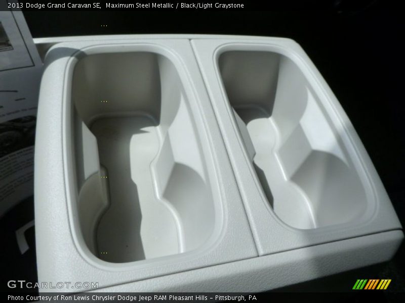 Maximum Steel Metallic / Black/Light Graystone 2013 Dodge Grand Caravan SE