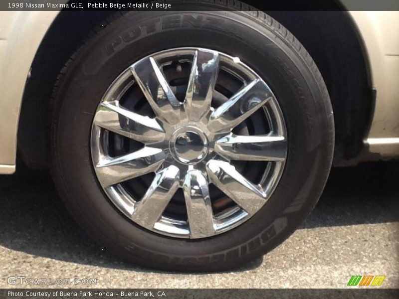 Pebble Beige Metallic / Beige 1998 Nissan Maxima GLE