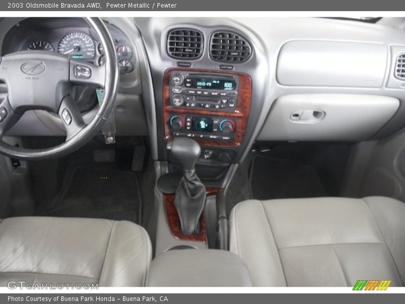 Dashboard of 2003 Bravada AWD