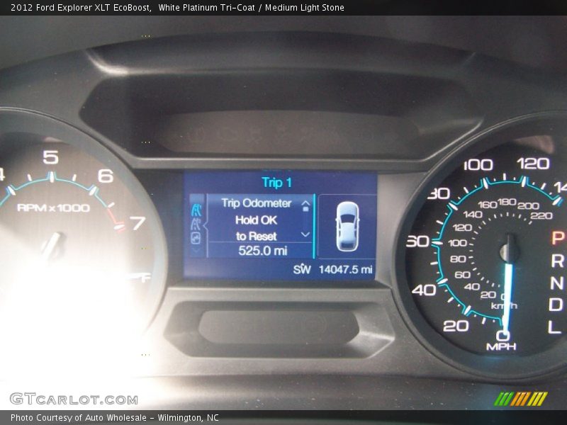 White Platinum Tri-Coat / Medium Light Stone 2012 Ford Explorer XLT EcoBoost