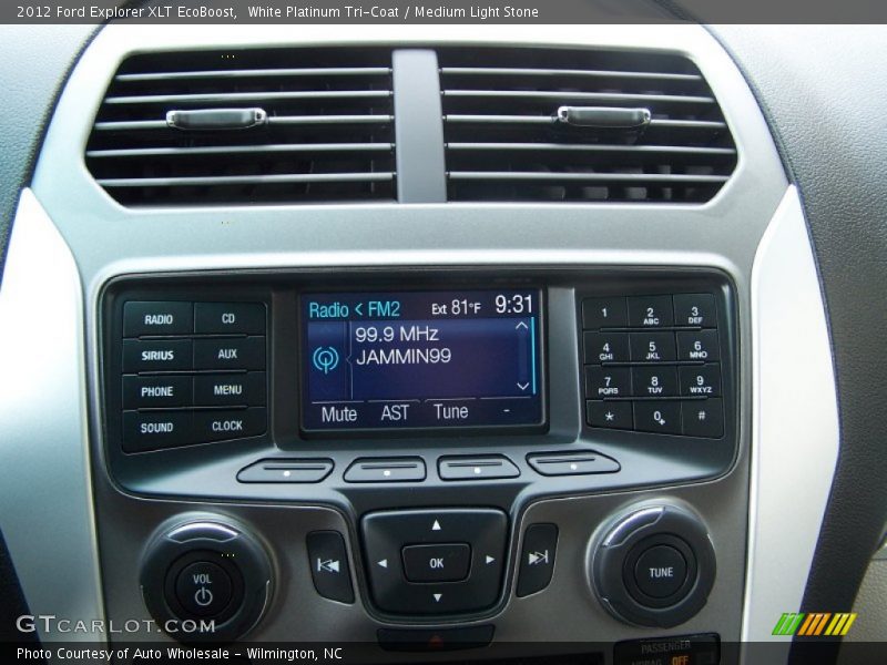 White Platinum Tri-Coat / Medium Light Stone 2012 Ford Explorer XLT EcoBoost