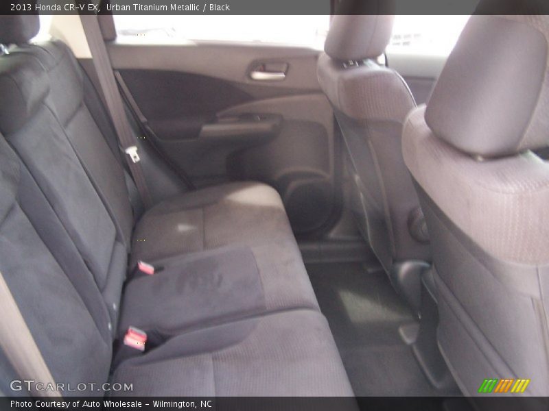 Urban Titanium Metallic / Black 2013 Honda CR-V EX