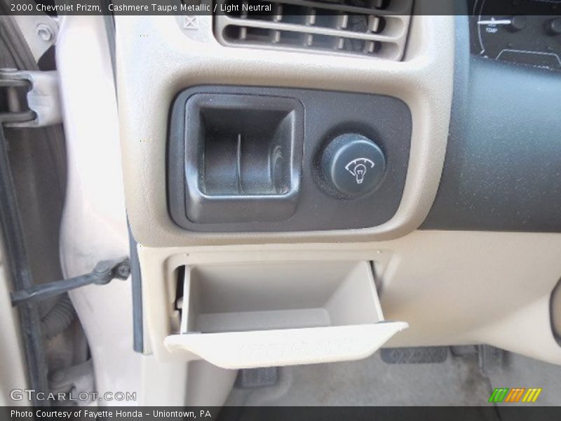 Cashmere Taupe Metallic / Light Neutral 2000 Chevrolet Prizm